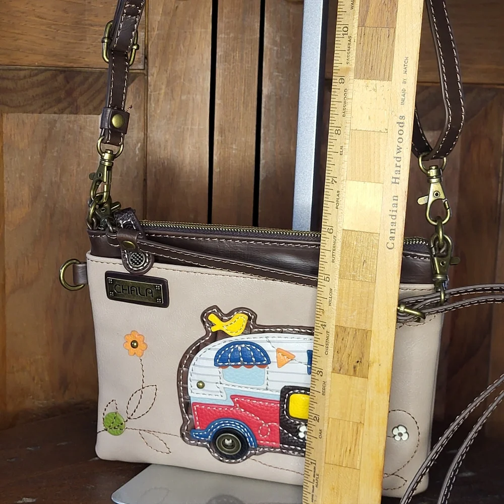 Chala Crossbody Bag with Camper Design - Picture 8 of 15